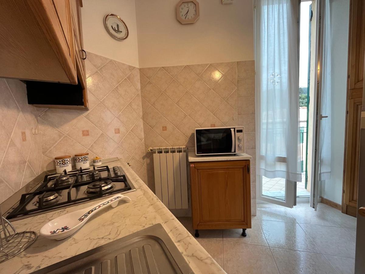 Casa Eleonora Apartment Леванто Екстериор снимка